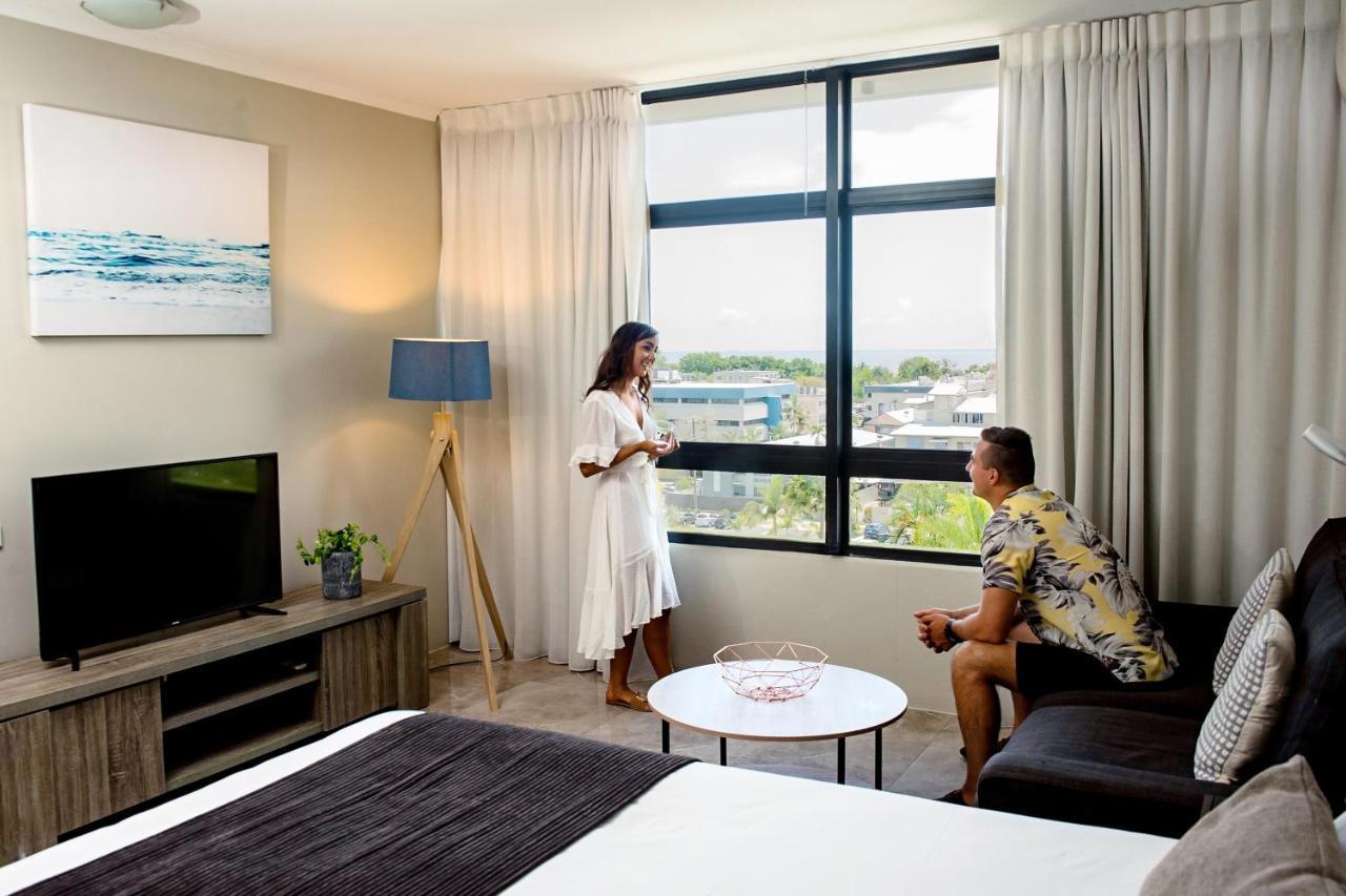 Sunshine Tower Hotel Cairns Esterno foto