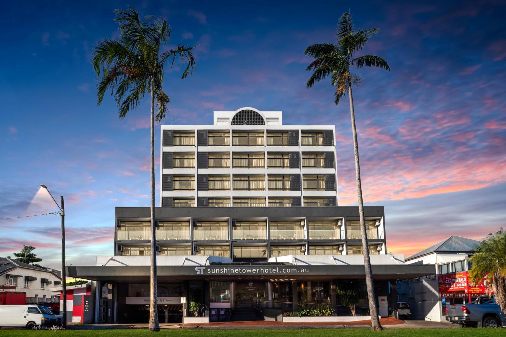 Sunshine Tower Hotel Cairns Esterno foto