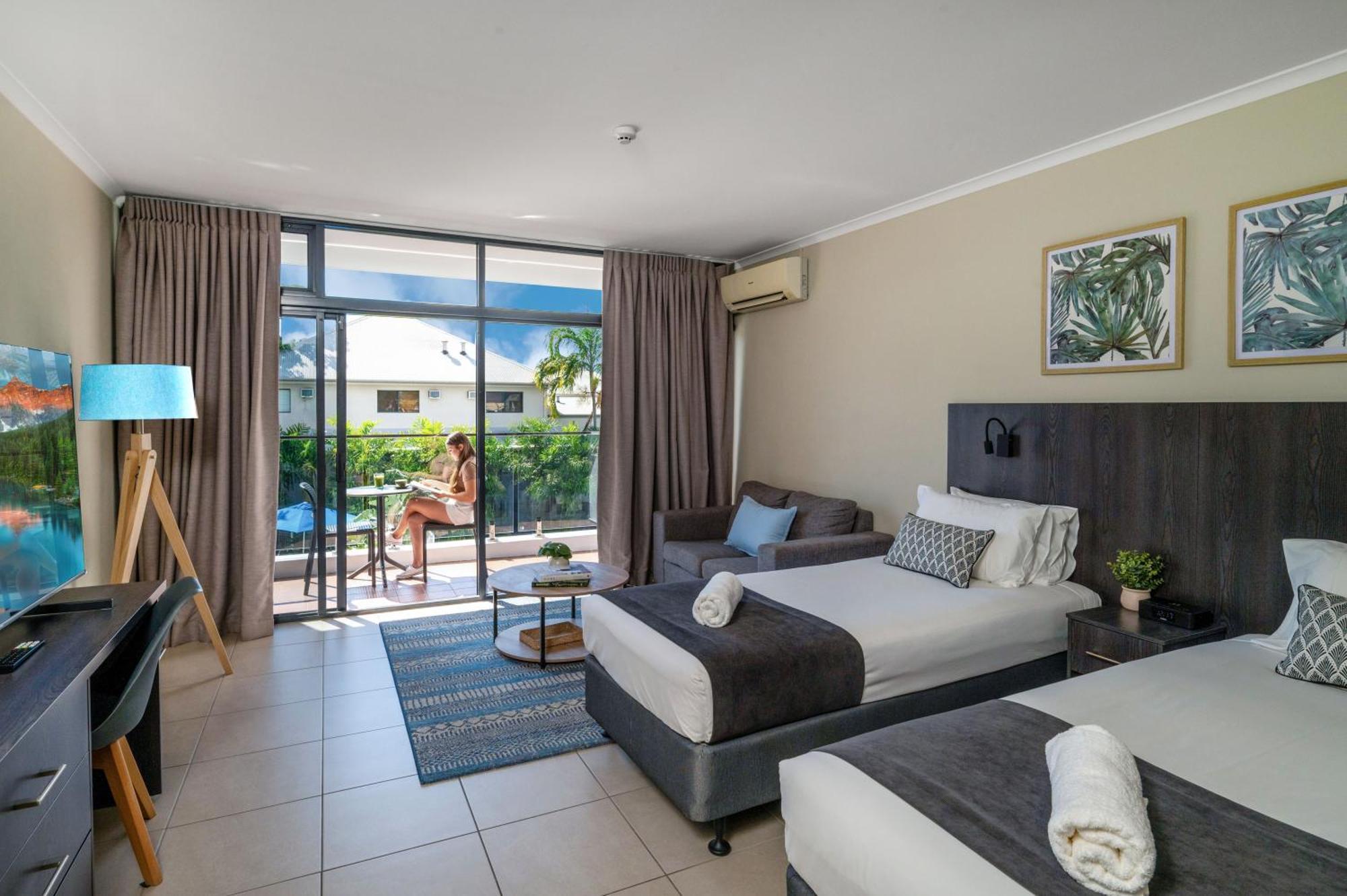 Sunshine Tower Hotel Cairns Esterno foto