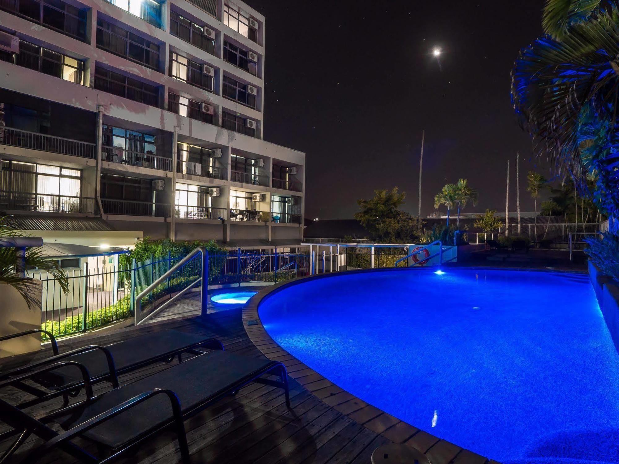 Sunshine Tower Hotel Cairns Esterno foto