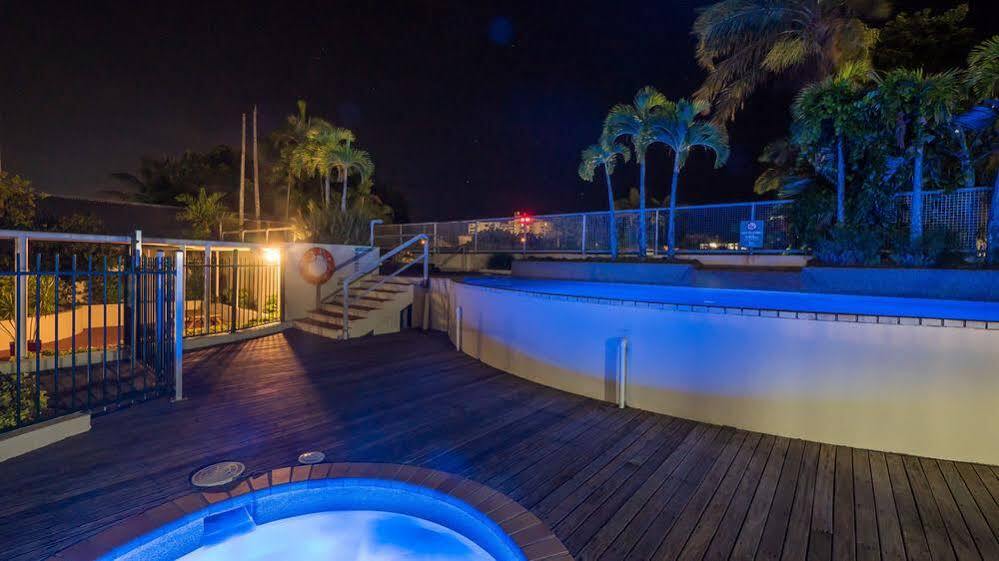 Sunshine Tower Hotel Cairns Esterno foto